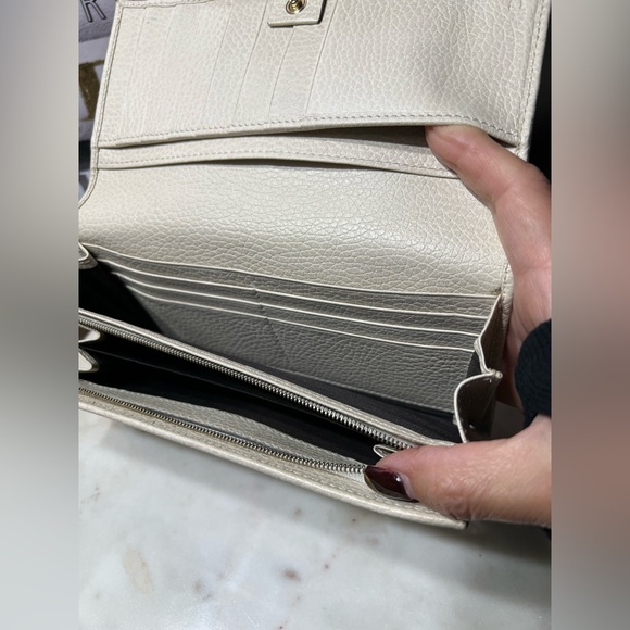 GUCCI Swing Continental Long Wallet Ivory color EUC - Picture 3 of 9